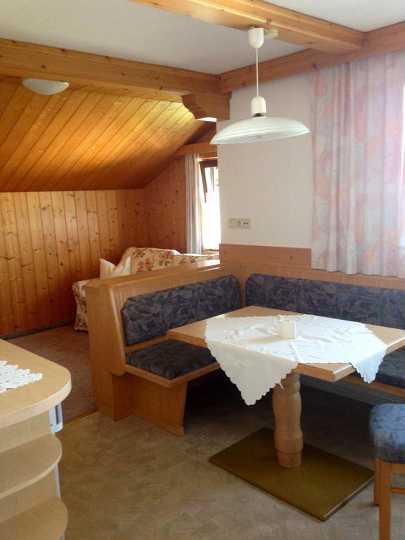 Pension Kuntschner Mittersill Ruang foto