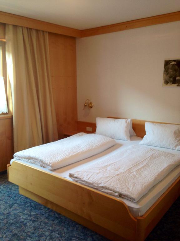 Pension Kuntschner Mittersill Ruang foto